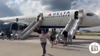 Pneu de um avião Boeing 757 explode e mata 2