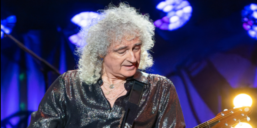 Brian May, guitarrista do Queen, revela por que a banda decidiu não retornar aos Estados Unidos.
